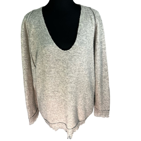 Free People Deep V-Neck Oversized Sweater Wool Linen Blend Size XS - Picture 1 of 9